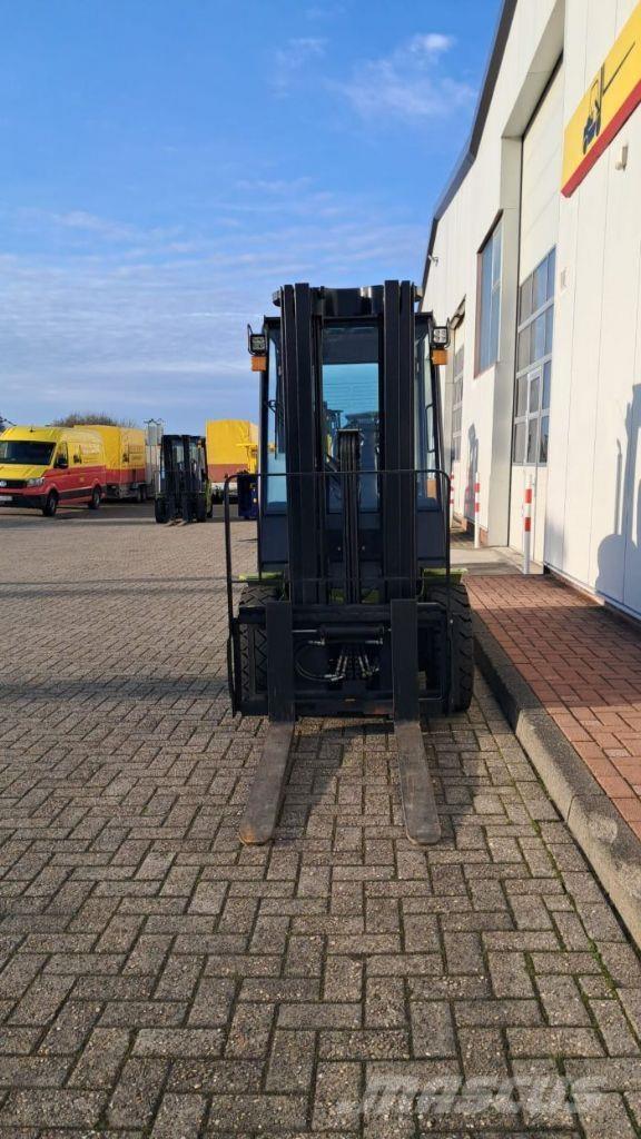 Clark S30D Дизельные погрузчики