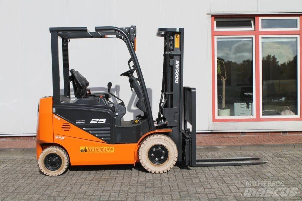 Doosan B25NS Электропогрузчики