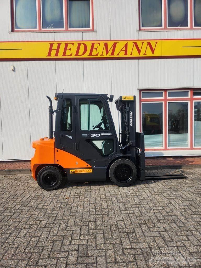 Doosan D30S-7 Дизельные погрузчики