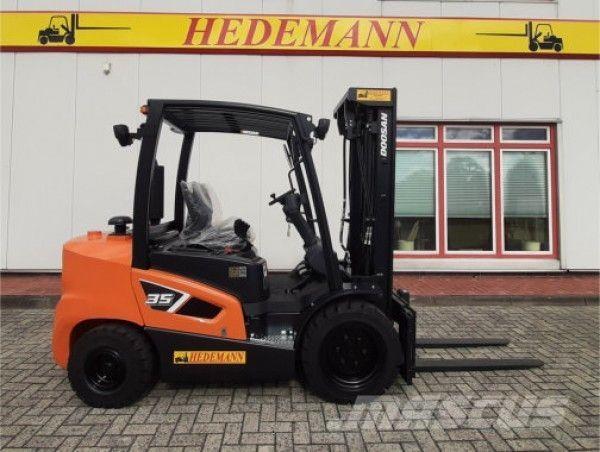 Doosan D35C-9 Дизельные погрузчики