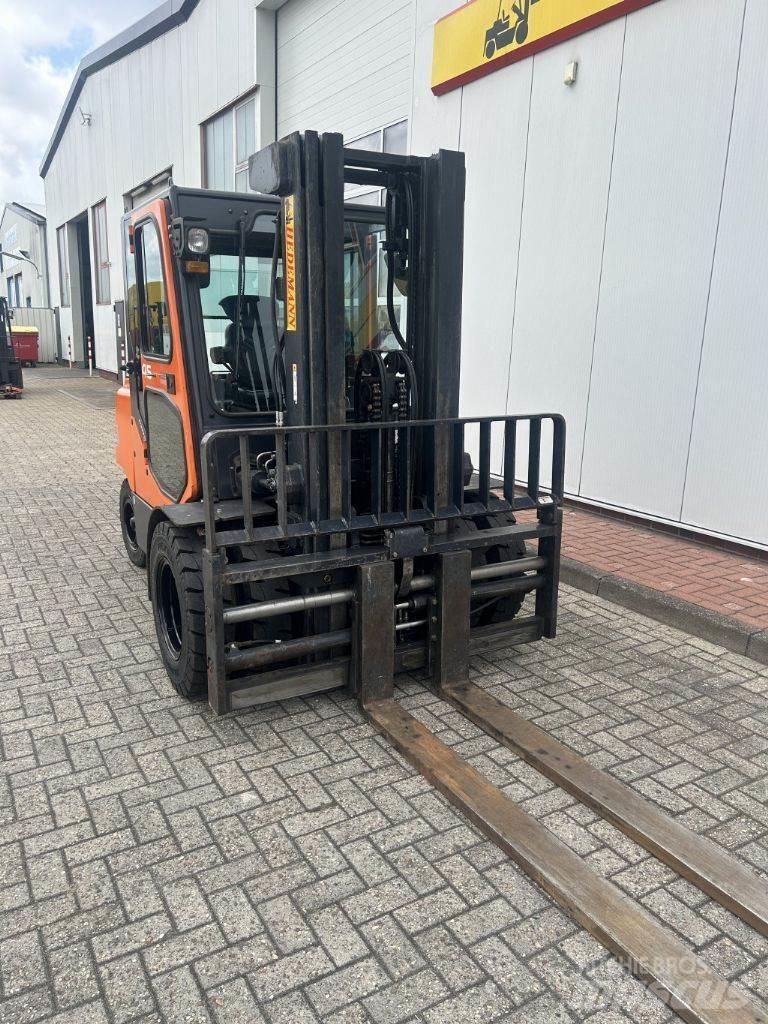 Doosan D45SC-5 Дизельные погрузчики