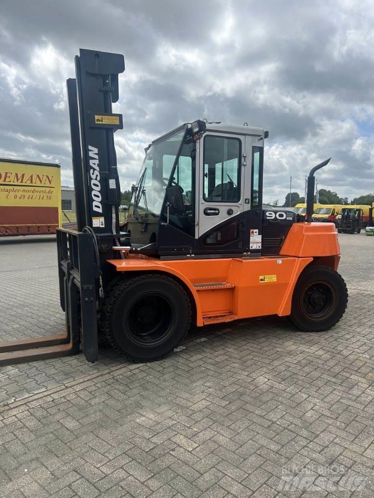 Doosan D90S-7 Дизельные погрузчики