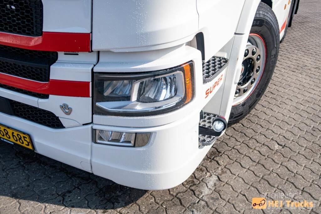 Scania R660 A6x2NB Седельные тягачи
