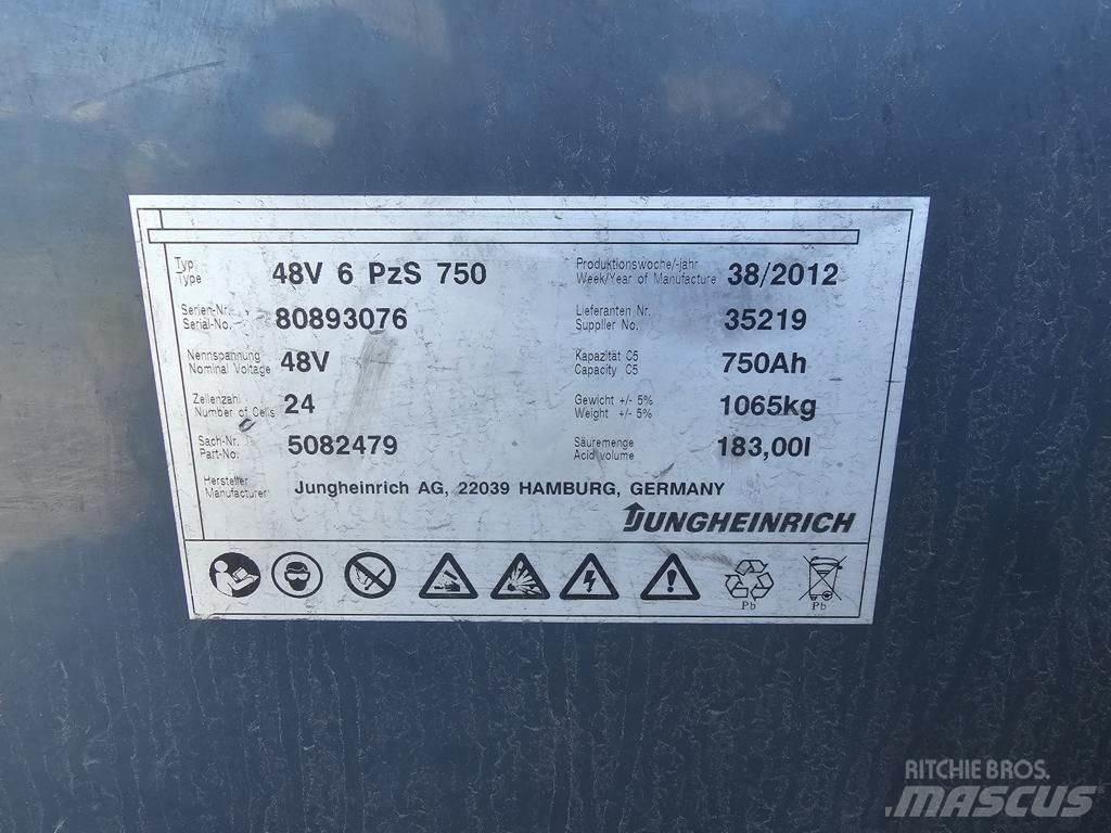 Jungheinrich EFG320 Электропогрузчики