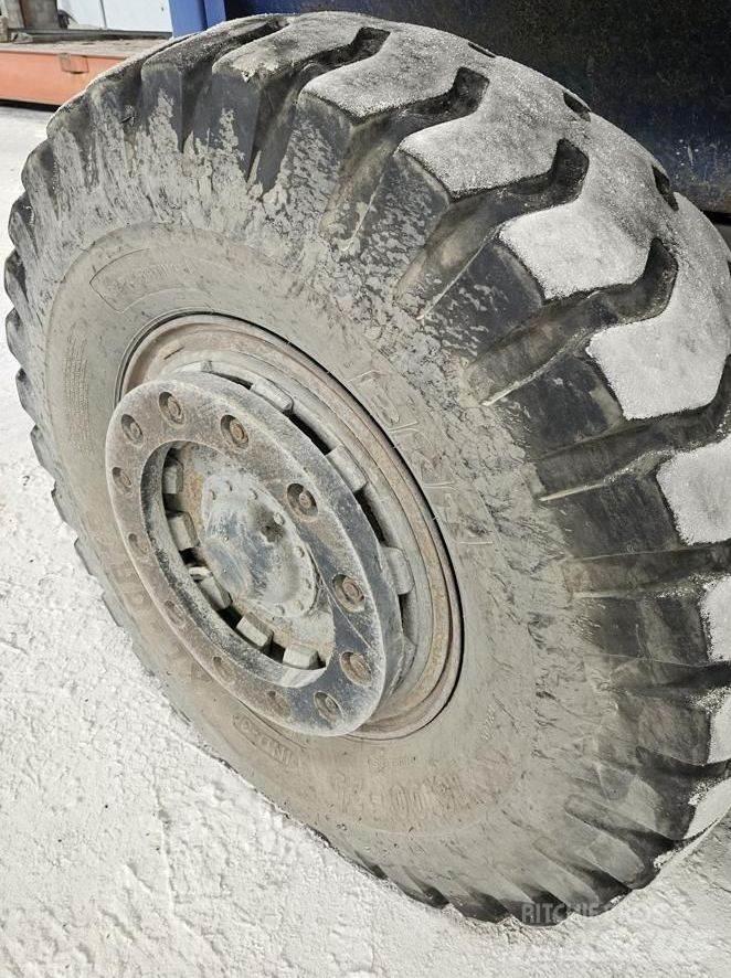 Kalmar DCD28-1200LB Дизельные погрузчики