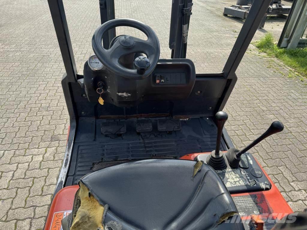 Linde H30D-03 Дизельные погрузчики
