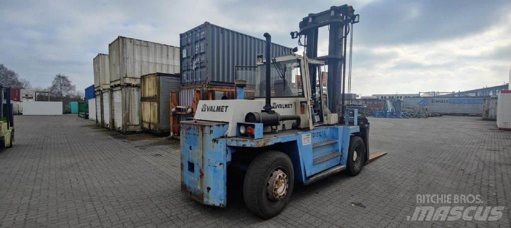 Valmet TD1212S Дизельные погрузчики