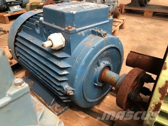  17 kW ABB MBT 160 E-Motor Двигатели