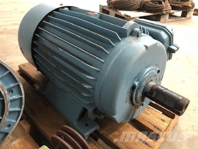 22 kW E-Motor Двигатели