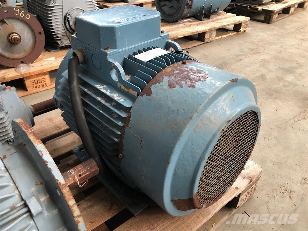  30 kW ASEA E-Motor Двигатели