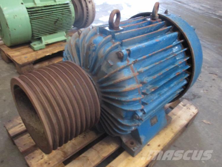  58,8 kW E-Motor Type NA12B Двигатели