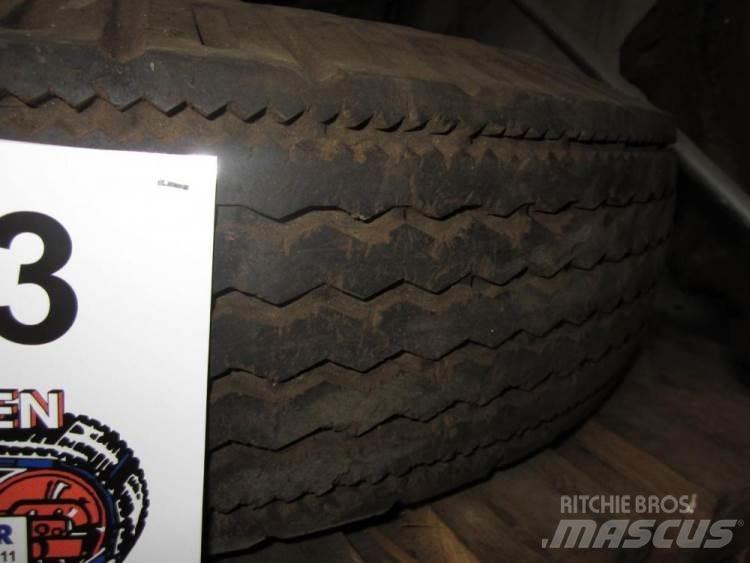  9.00-16 Goodyear dæk - 1 stk. Шины и колёса