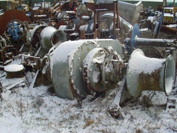  Ankerspil ex. Hvidbjørn Подъемно-транспортное оборудование и грузовые лифты