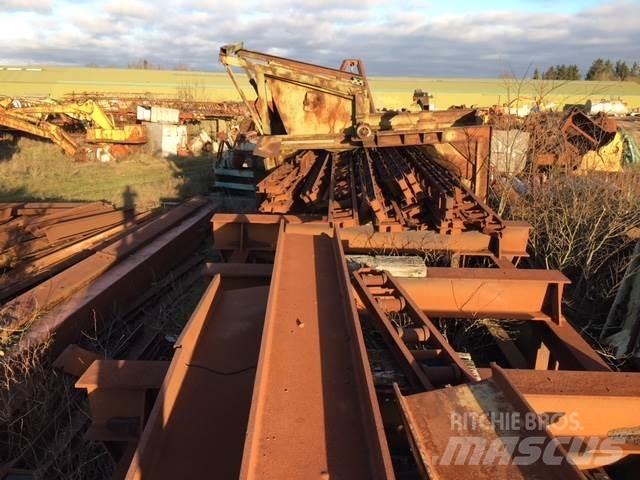  Bedding 600 ton Земснаряды / баржи