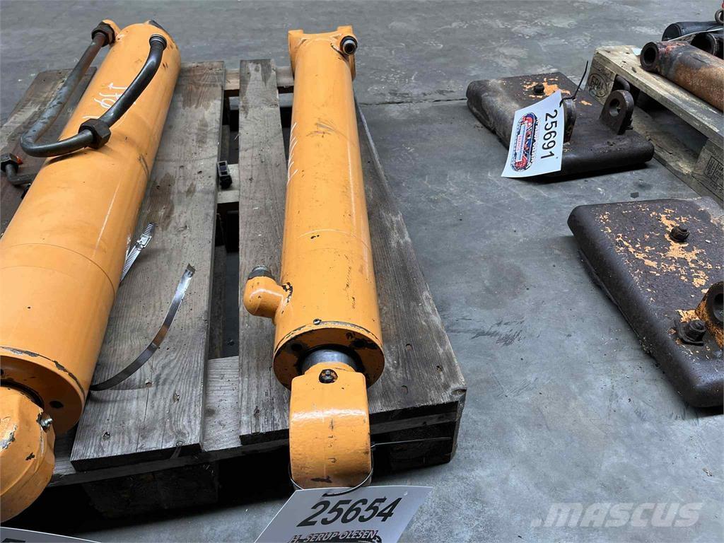 CASE 695SR armcylinder Гидравлическая система