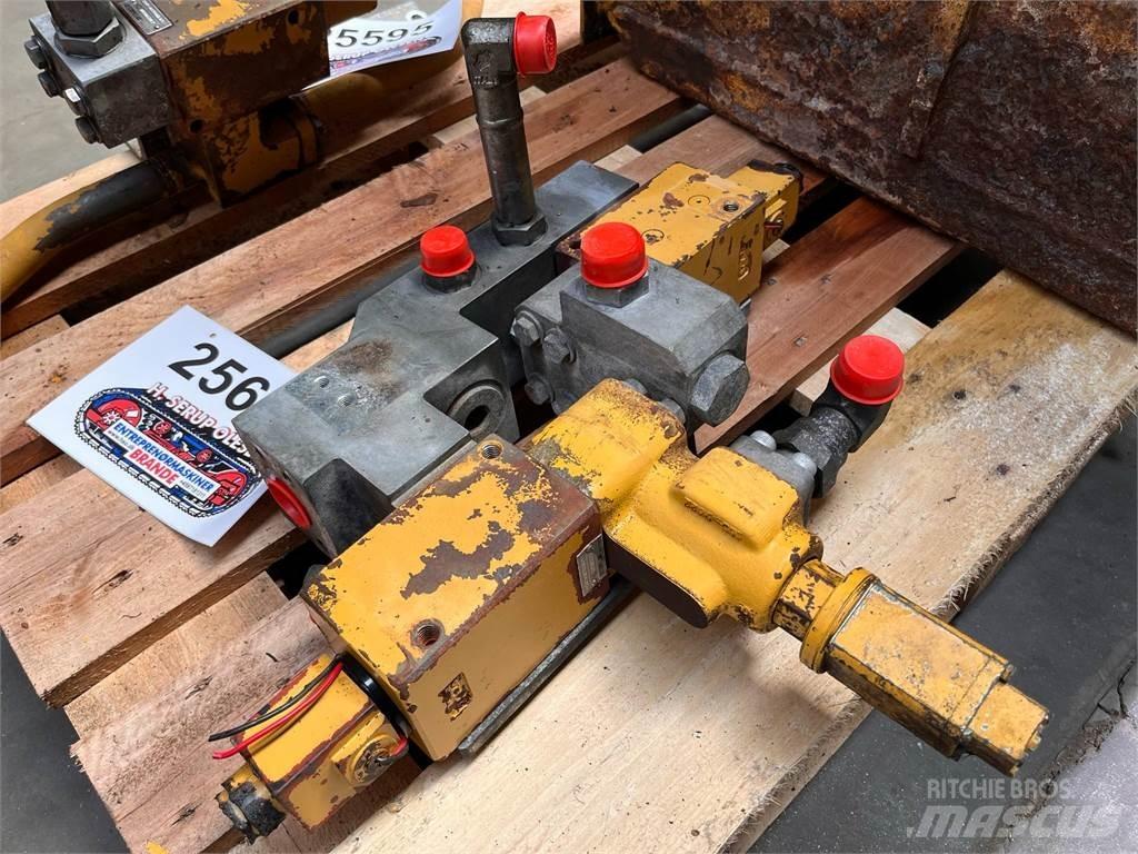 CAT 323D kontraventil Гидравлическая система