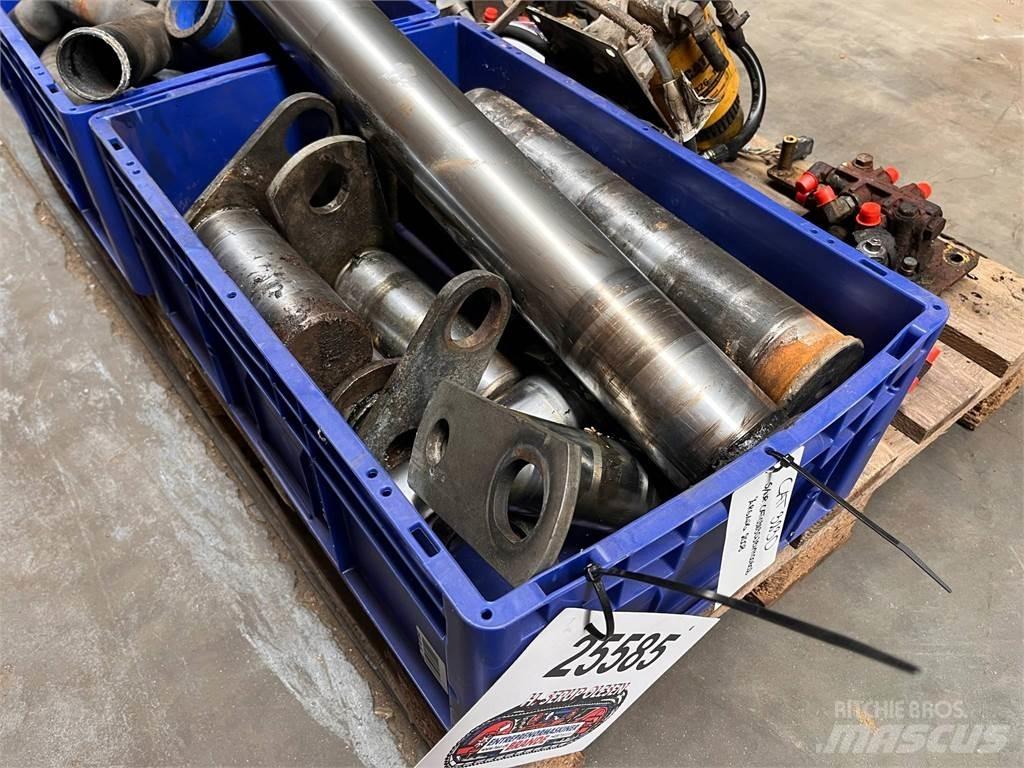 CAT 323D navler Компоненты строительной техники