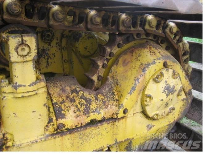 CAT D5LGP dozer, til ophug Гусеничные бульдозеры