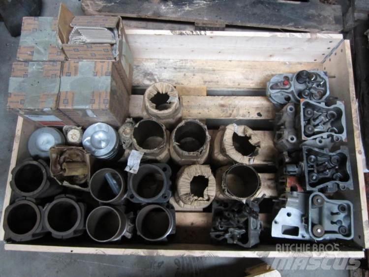 Deutz 912 cylinder Двигатели