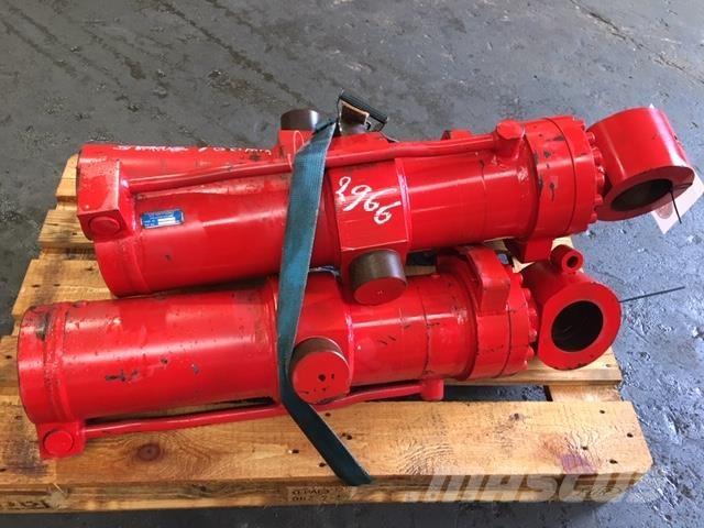 Hydr. cylinder - 3 stk. Гидравлическая система