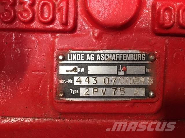  Hydr. pumpe ex. Atlas 1702D Гидравлическая система