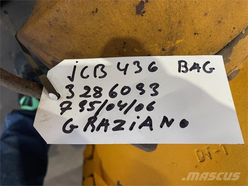 JCB 436 Bagaksel Оси