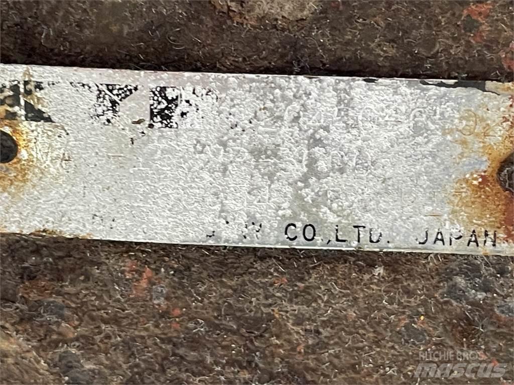  JCB200LC Køregear Трансмиссии и КПП