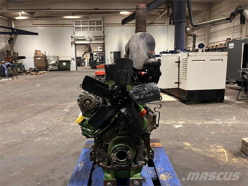 John Deere 4239DL 04 motor Двигатели