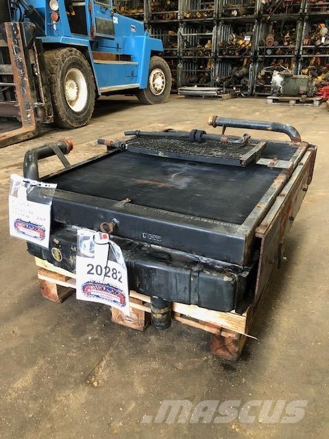  Køler ex. Hyundai R290LC-7A Двигатели