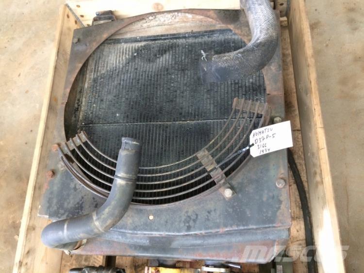  Køler ex. Komatsu D37P-5 Двигатели