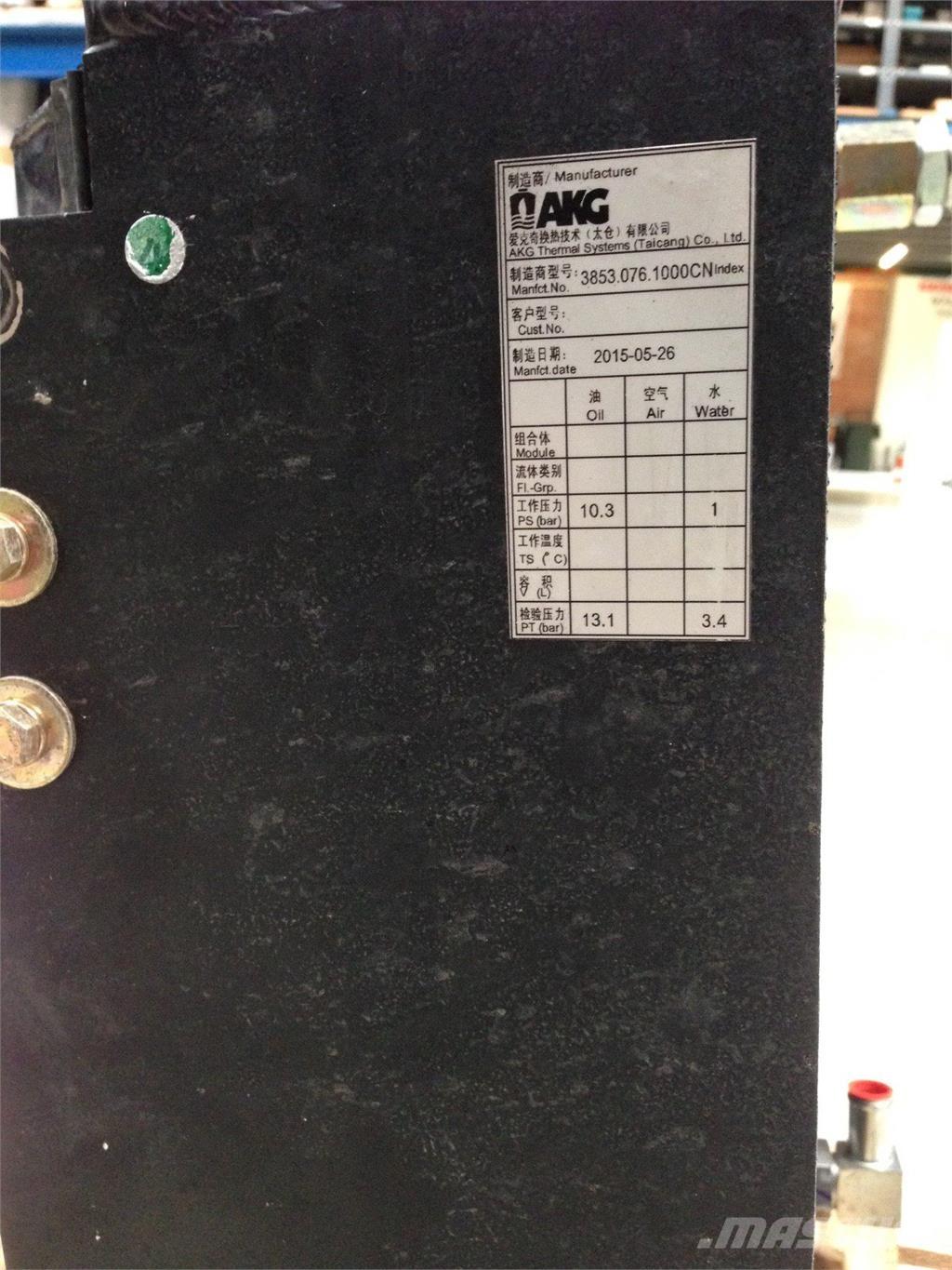  Køler ex Takeuchi TB145 Двигатели