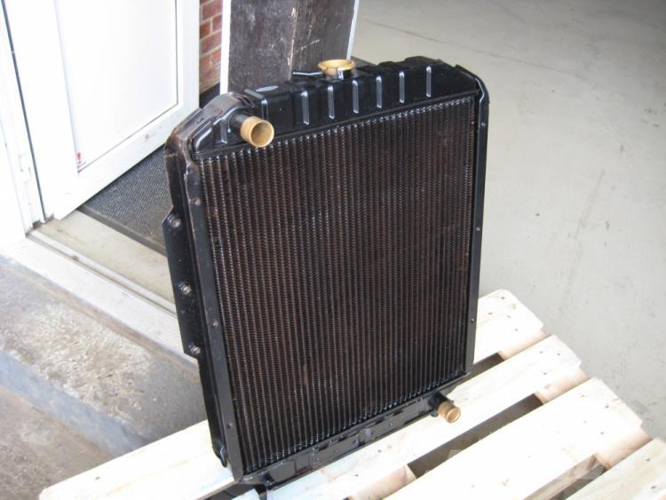  Køler, Hyundai R55-3 Двигатели