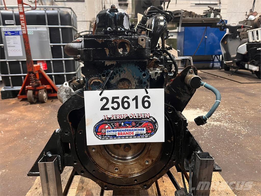 Kubota V2203 motor Двигатели