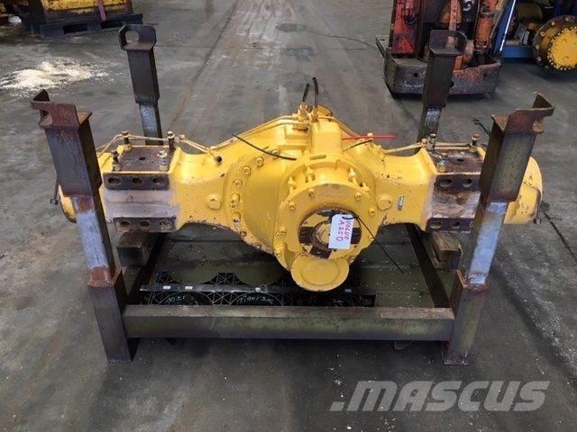  Mellemaksel ex. Volvo A25D Оси