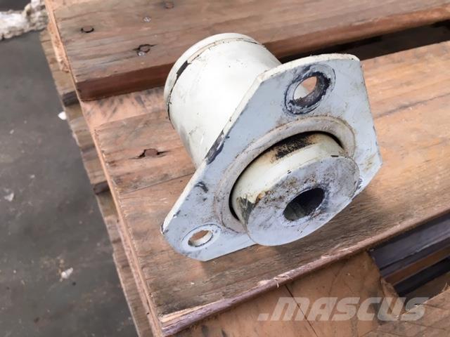  Motorophæng - ca. 100 stk. Двигатели