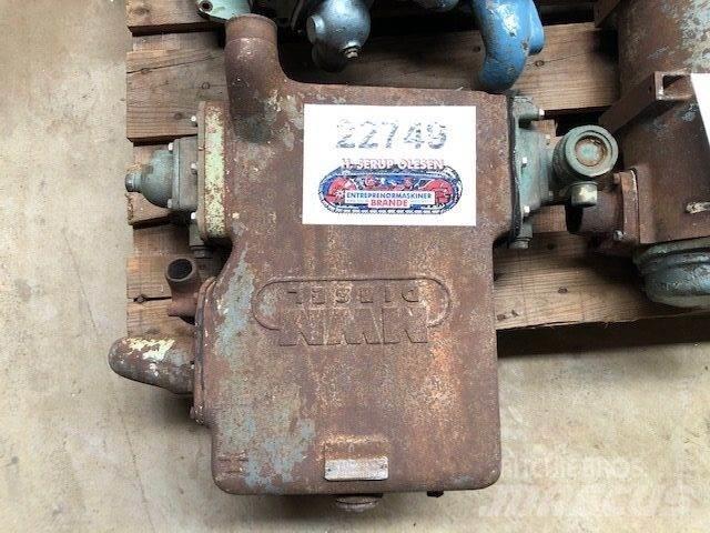 MWM Diesel Varmeveksler Строительная техника - Другие