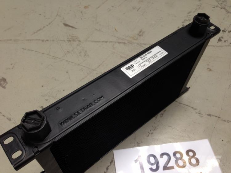  Oliekøler Гидравлическая система