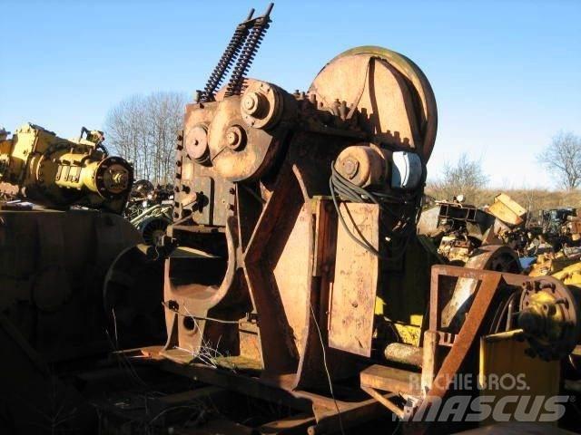 Schlüte Type OS1 klipper Строительные дробилки