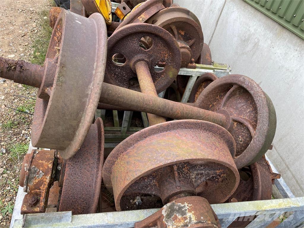  Skinnehjul ø450 mm + flange Шины и колёса