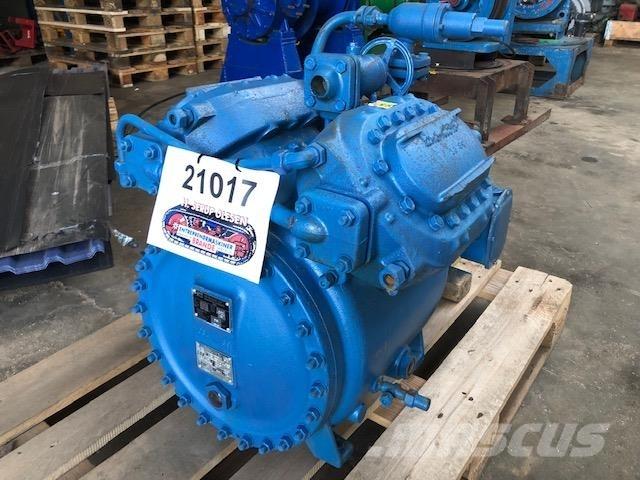 VEB kølekompressor - 4 cyl. Воздушные компрессоры