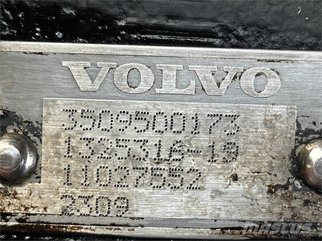  Ventilblok ex. Volvo L120F Гидравлическая система