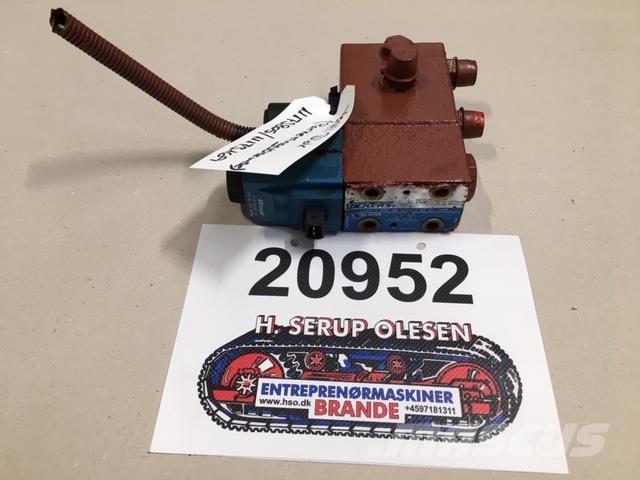  Ventilblok ex. Volvo L180E Гидравлическая система