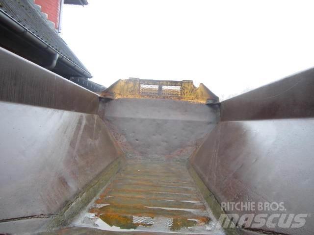 Volvo 861 dumper til ophug Мини-самосвалы
