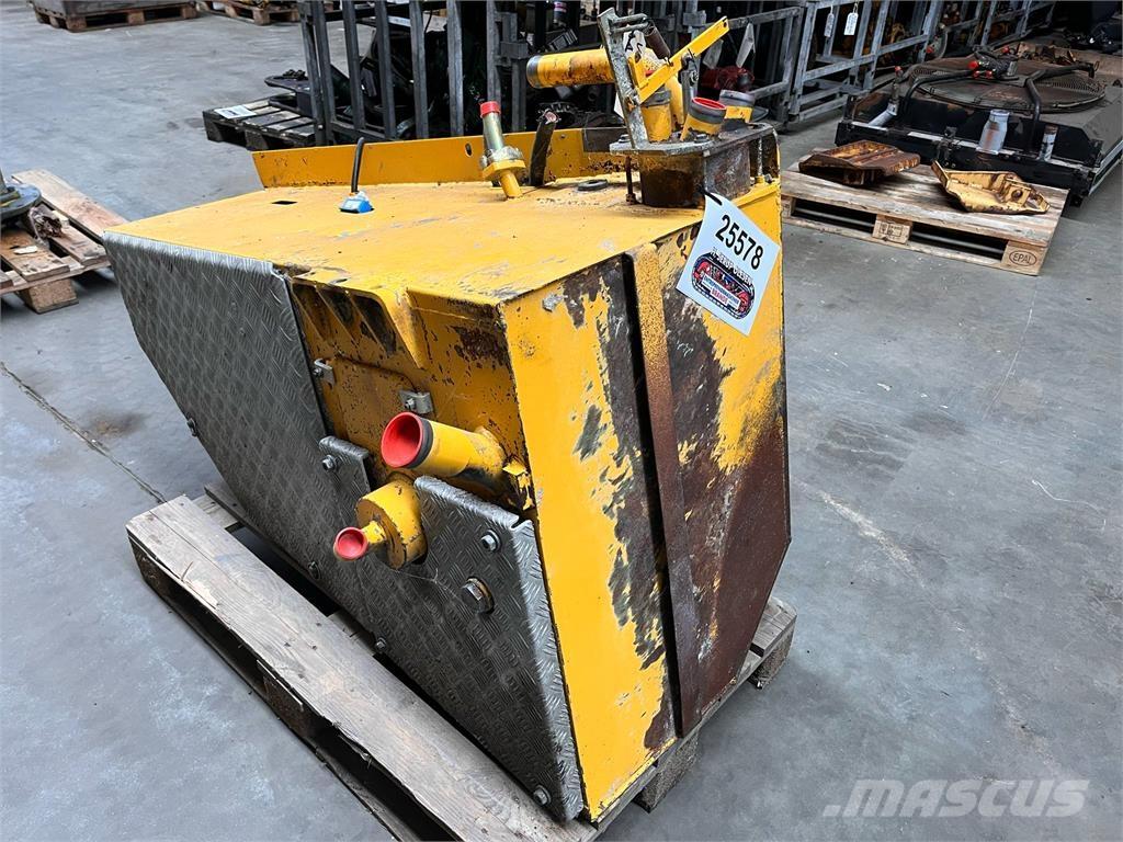 Volvo A35 brændstoftank Двигатели