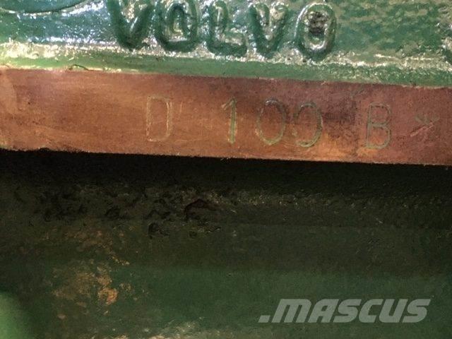 Volvo D100B motor Двигатели