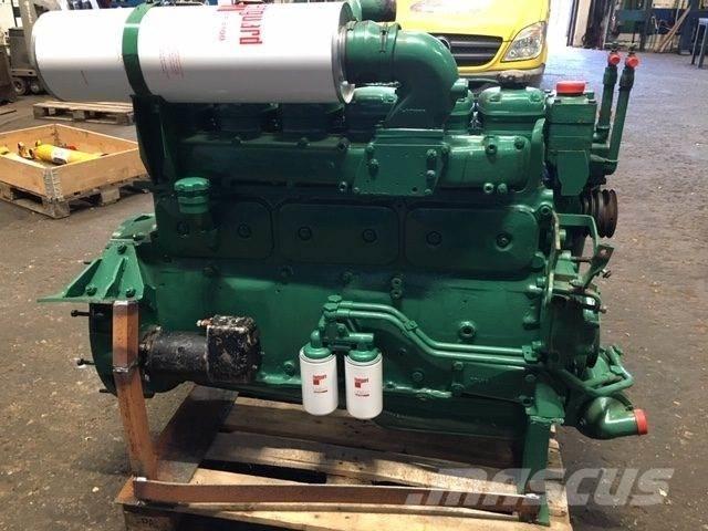Volvo D100B motor Двигатели