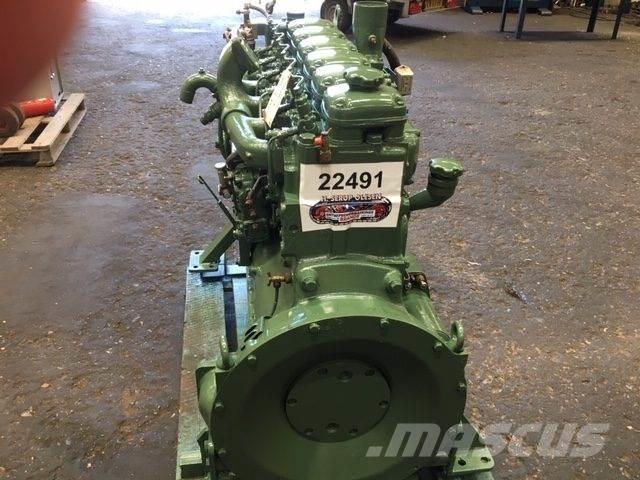 Volvo D100B motor Двигатели