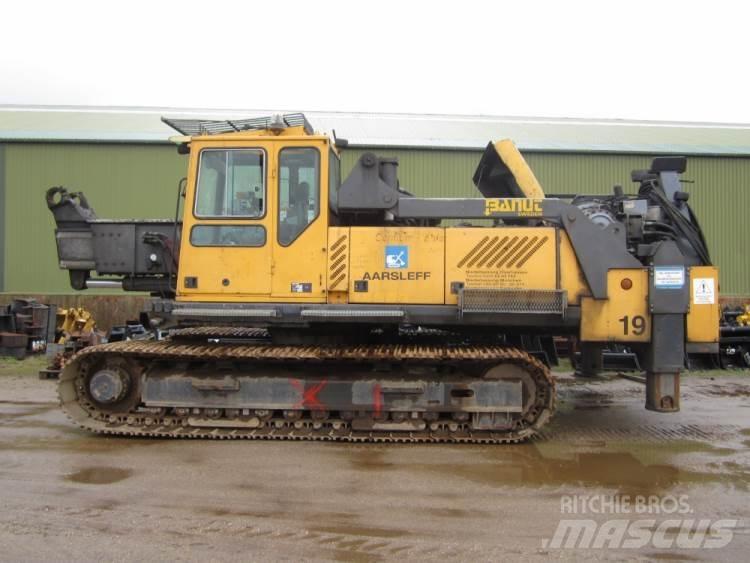 Volvo EC340 til ophug Гусеничные экскаваторы