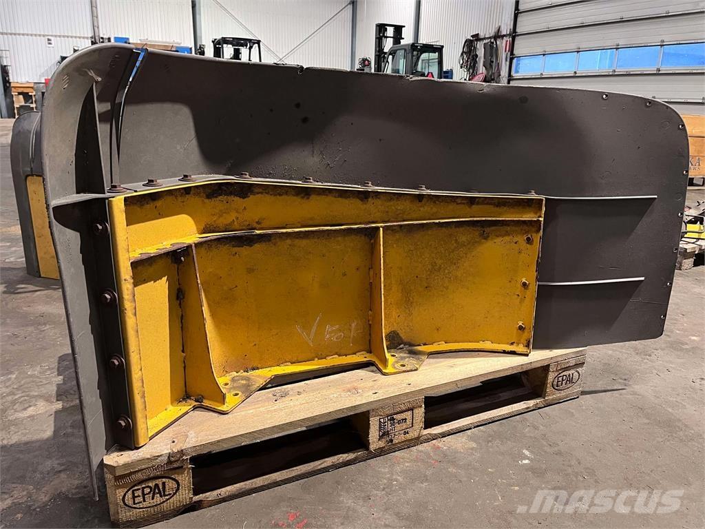 Volvo L120F frontskærm Компоненты строительной техники