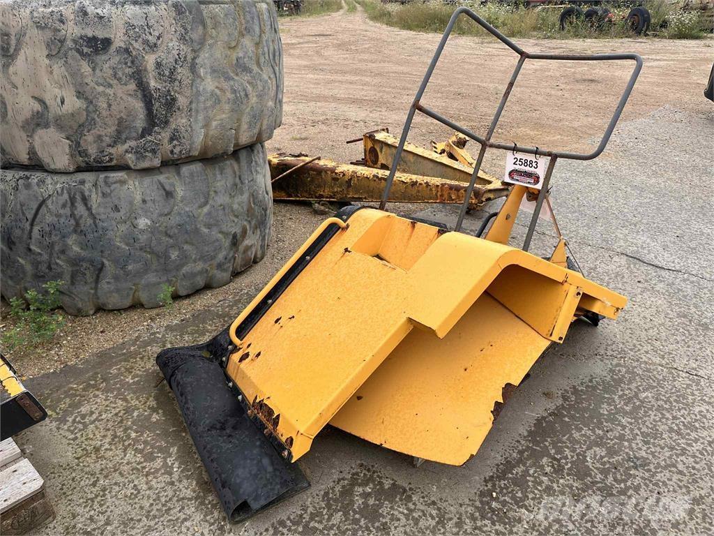 Volvo L220E højre bagskærm Компоненты строительной техники